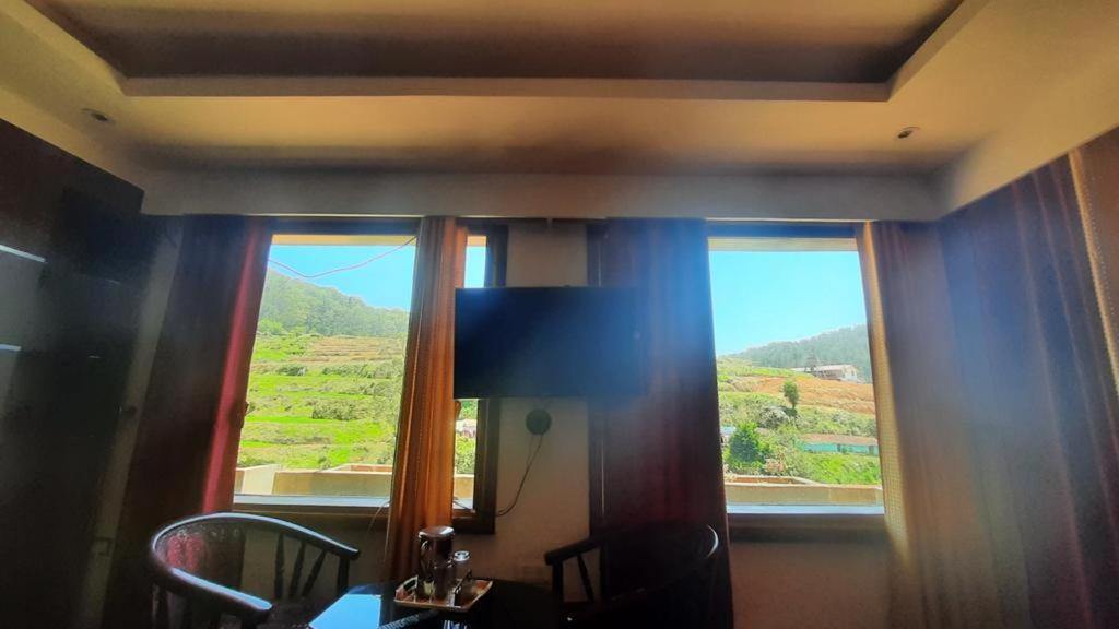 Mountain View Cottage Ooty Exteriör bild