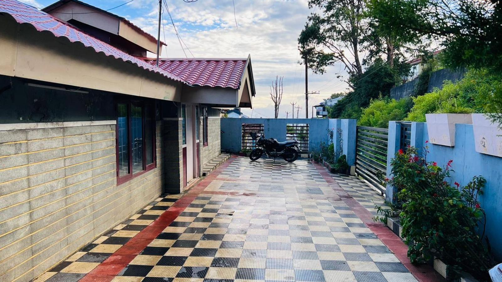 Mountain View Cottage Ooty Exteriör bild