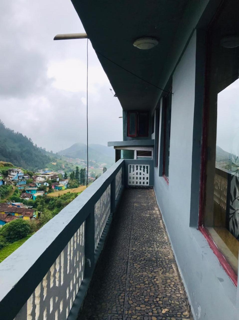 Mountain View Cottage Ooty Exteriör bild